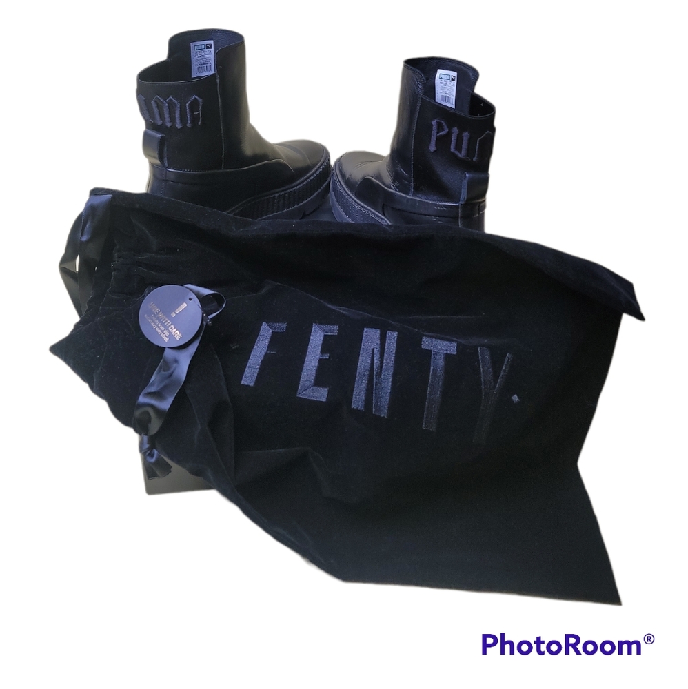 Chelsea🔥🤩Sneaker Boot (Puma/FENTY)Puma FENTY Black Velvet Dust Bag Included❤
